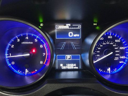 Used 2017 Subaru Outback 2.5i Limited AWD/4WD image 12