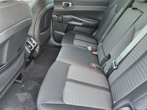 New 2026 Kia Sorento LX image 19
