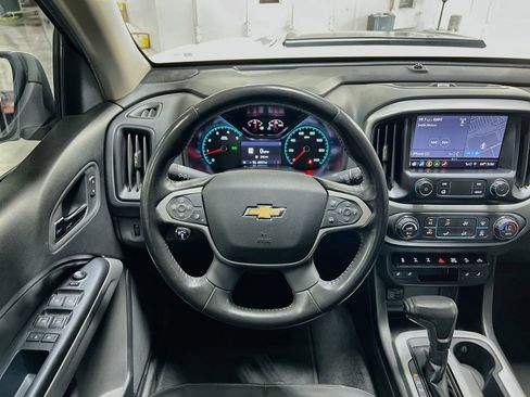 Used 2021 Chevrolet Colorado ZR2 image 18
