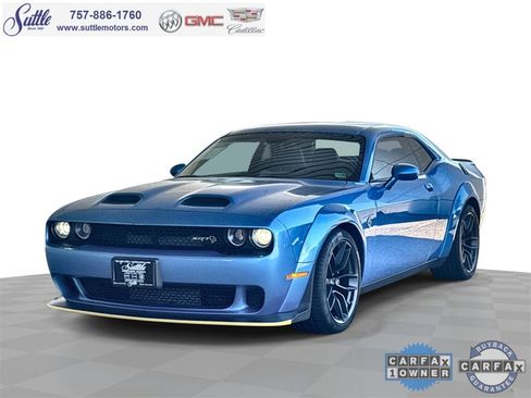 Used 2023 Dodge Challenger SRT Hellcat image 1