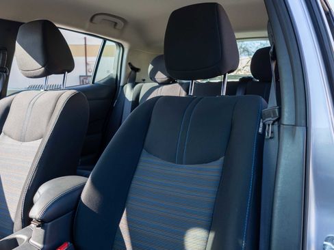 Used 2023 Nissan Leaf S image 12