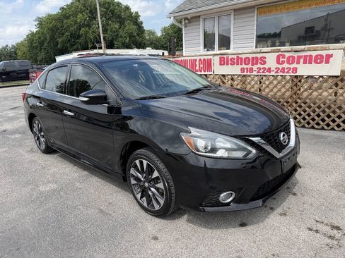 Used 2016 Nissan Sentra SR w/ Driver's Assist Package FWD image 2