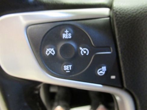 Used 2018 GMC Sierra 1500 SLT w/ SLT Preferred Package image 22