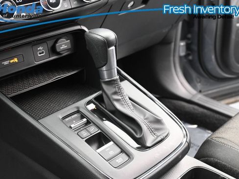 Used 2025 Honda CR-V LX image 19