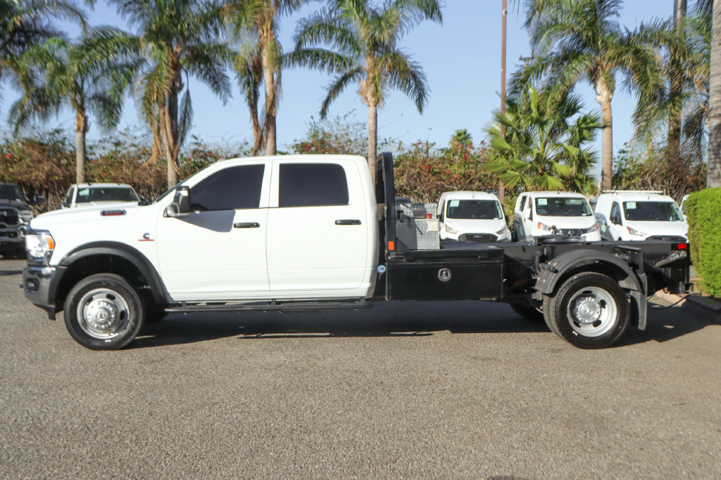 Used 2023 RAM 4500 Tradesman w/ Chrome Appearance Group RWD image 5