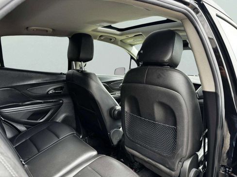 Used 2019 Buick Encore Essence w/ Experience Buick Package image 44