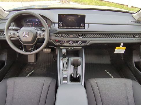 New 2025 Honda Accord SE image 15