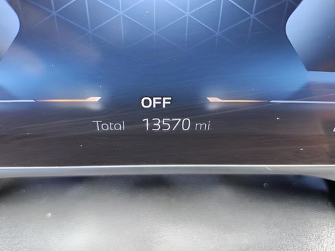 Certified 2025 BMW 330i Sedan w/ M Sport Package image 22