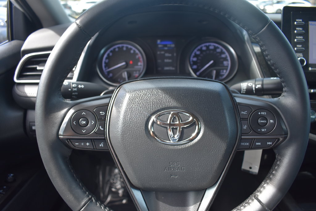 Used 2023 Toyota Camry SE FWD image 23