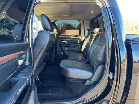 Used 2017 RAM 2500 Laramie w/ Sport Appearance Group image 19