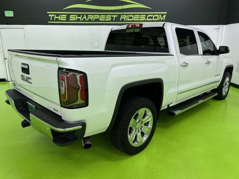 Used 2018 GMC Sierra 1500 SLT w/ Enhanced Driver Alert Package RWD image 10