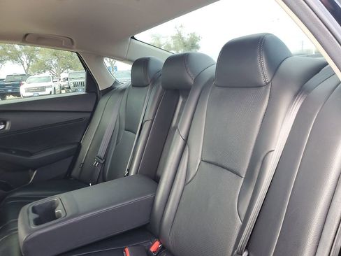 Used 2024 Honda Accord EX image 8