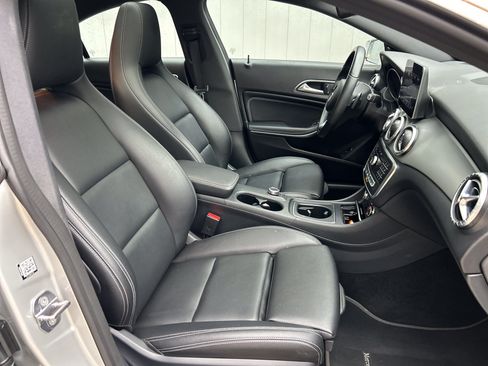 Used 2019 Mercedes-Benz CLA 250 image 46