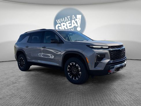 New 2026 Chevrolet Traverse Z71 w/ Enhanced Driving Package AWD/4WD image 1
