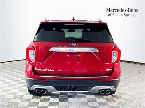 Used 2020 Ford Explorer Platinum w/ Premium Technology Package image 6