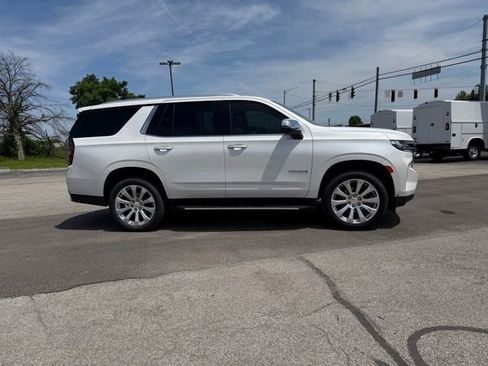 Used 2023 Chevrolet Tahoe Premier AWD/4WD image 16
