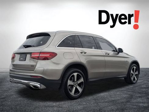 Used 2019 Mercedes-Benz GLC 350e 4MATIC image 6