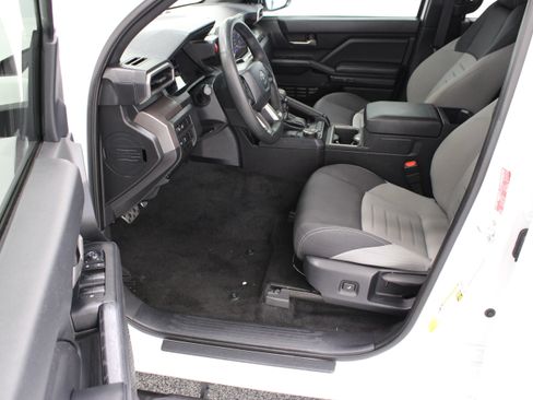 Used 2024 Toyota Tacoma TRD Sport RWD image 14