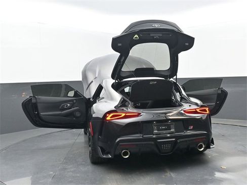 Used 2026 Toyota Supra 3.0 image 34