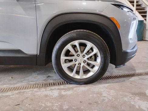 Used 2024 Chevrolet TrailBlazer LS w/ LS Convenience Package image 22