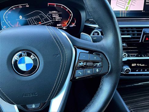 Used 2023 BMW 530i xDrive w/ Premium Package image 24