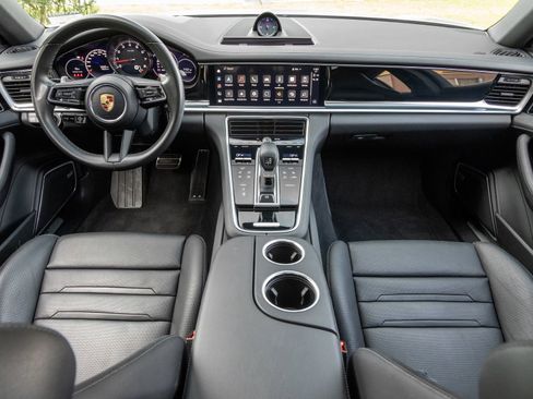 Certified 2023 Porsche Panamera 4S AWD/4WD image 12