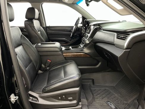 Used 2016 Chevrolet Suburban LT RWD image 36