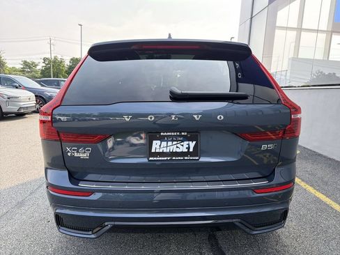 Certified 2024 Volvo XC60 B5 Ultimate w/ Protection Package Premier AWD/4WD image 26