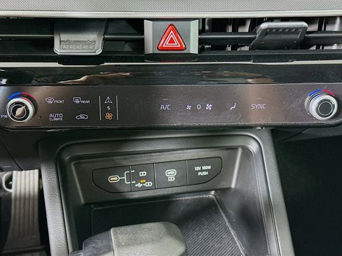 Used 2025 Kia K5 LXS image 23