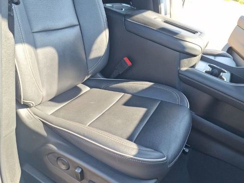 Certified 2024 Chevrolet Suburban Premier RWD image 29