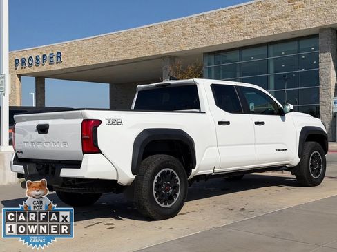 Used 2024 Toyota Tacoma TRD Off-Road AWD/4WD image 22