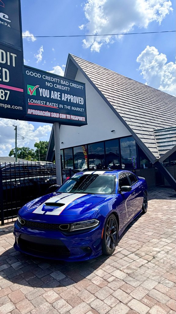 Used 2022 Dodge Charger R/T w/ Blacktop Package RWD image 39