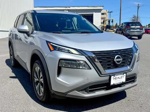 Used 2023 Nissan Rogue SV AWD/4WD image 1