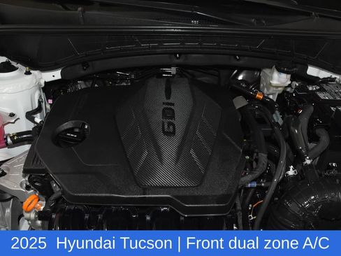 Used 2025 Hyundai Tucson SEL AWD/4WD image 8