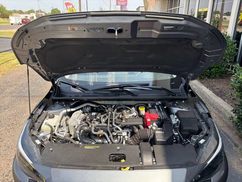 Used 2025 Nissan Sentra SV FWD image 25