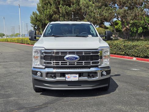 New 2026 Ford F350 XLT image 3