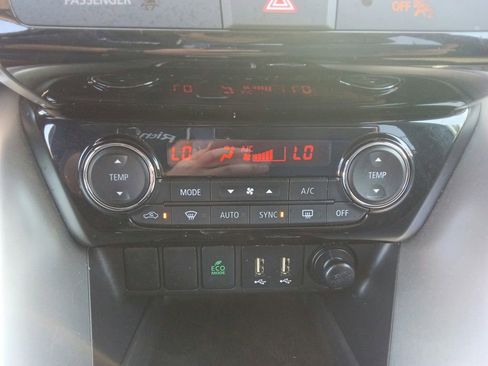 Used 2025 Mitsubishi Eclipse Cross SE AWD/4WD image 27