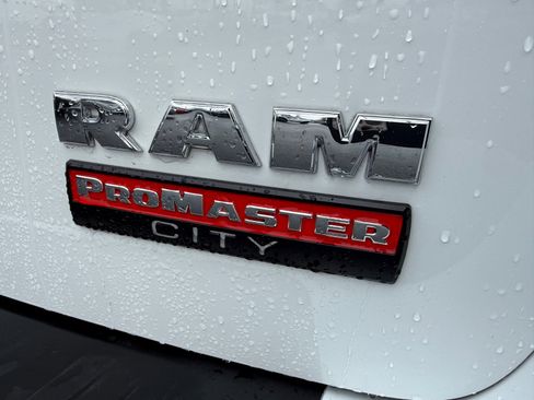 Used 2022 RAM ProMaster City Tradesman image 4