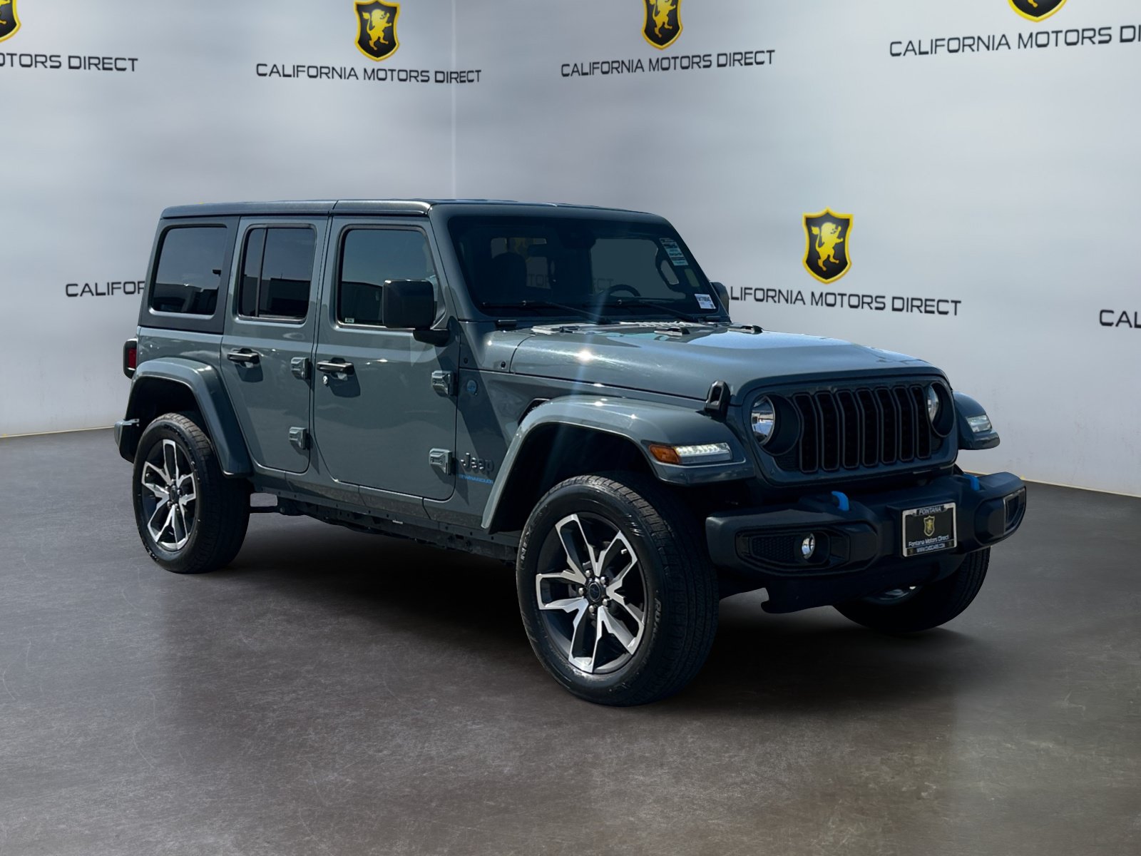 Used 2024 Jeep Wrangler Unlimited AWD/4WD image 7