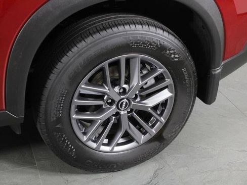 Certified 2023 Nissan Rogue S AWD/4WD image 13