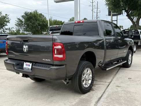 Used 2024 RAM 2500 Laramie AWD/4WD image 5