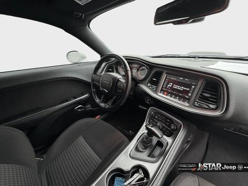 Used 2019 Dodge Challenger R/T Scat Pack w/ Shaker Package image 12