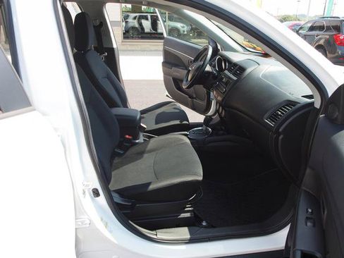 Used 2015 Mitsubishi Outlander Sport ES AWD/4WD image 6