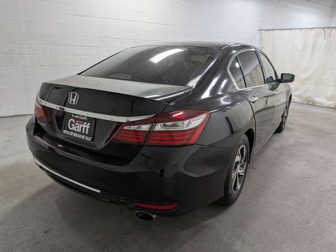 Used 2017 Honda Accord LX image 3