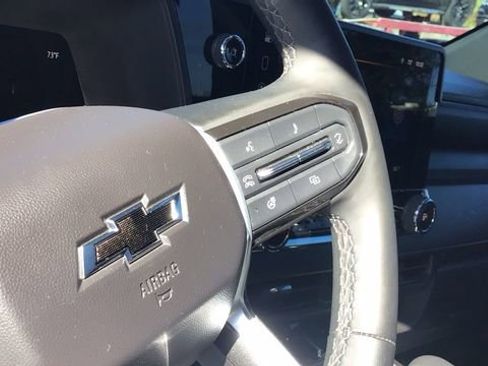 Used 2025 Chevrolet Colorado Trail Boss image 18