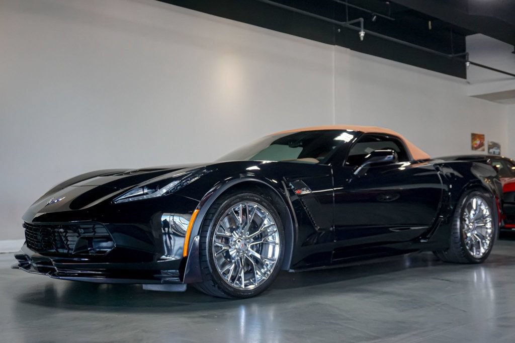 Used 2017 Chevrolet Corvette Z06 RWD image 3