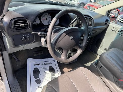 Used 2007 Dodge Caravan SE w/ Popular Equipment Group I image 11