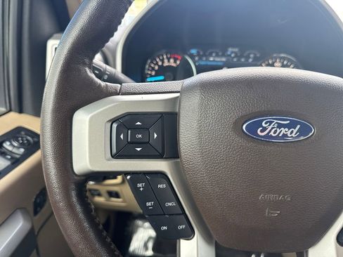 Used 2019 Ford F150 Lariat w/ Equipment Group 501A Mid AWD/4WD image 38