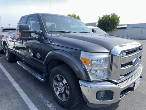 Used 2016 Ford F250 Lariat RWD image 1