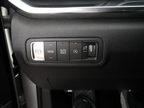 Used 2026 GMC Terrain Elevation w/ Elevation Premium Package FWD image 12